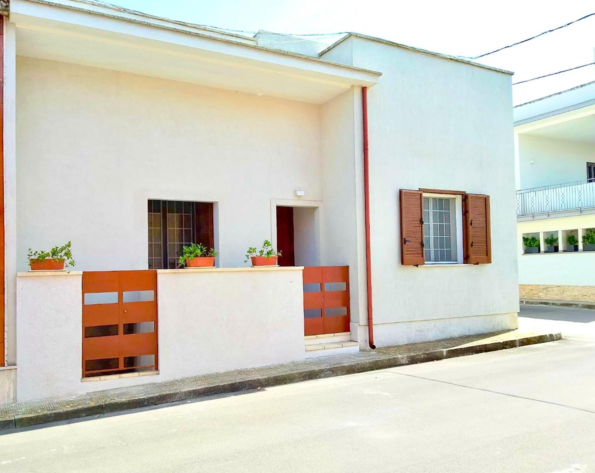 Casa Vacanze Patrizia Botrugno Exterior foto